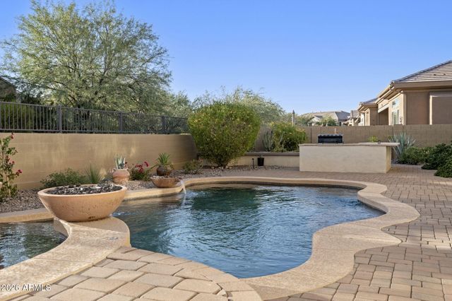 40704 N CLUB POINTE Drive, Anthem, AZ 85086