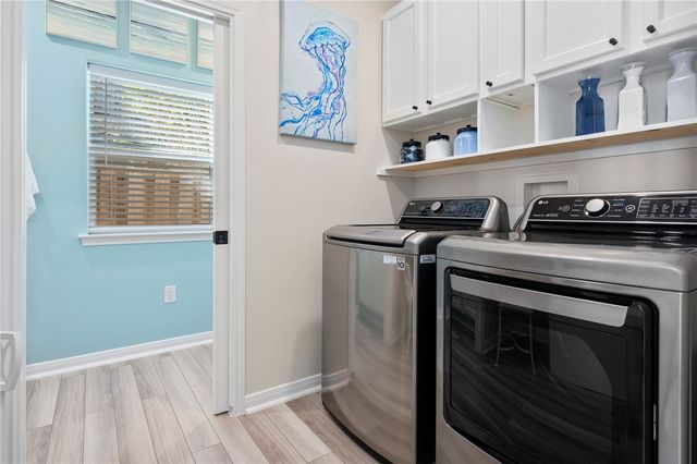 605 & 607 Copano Bay Dr, Bayside, TX 78340