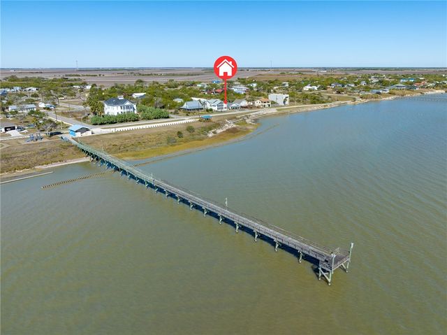 605 & 607 Copano Bay Dr, Bayside, TX 78340