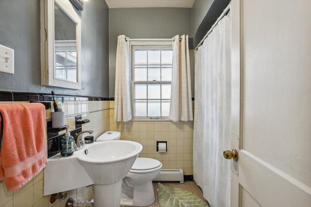 3025 Park Avenue, Minneapolis, MN 55407