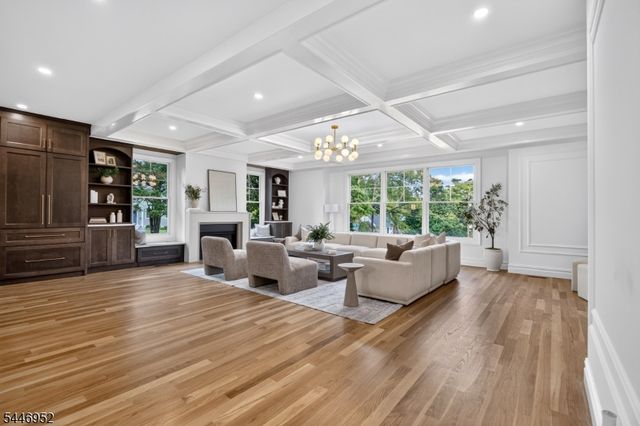 1 Noe Ave, Madison Boro, NJ 07940