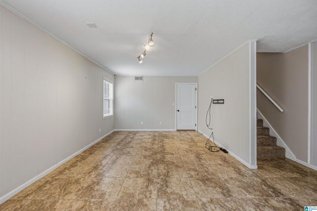 4221 SHILOH LANE, Birmingham, AL 35213