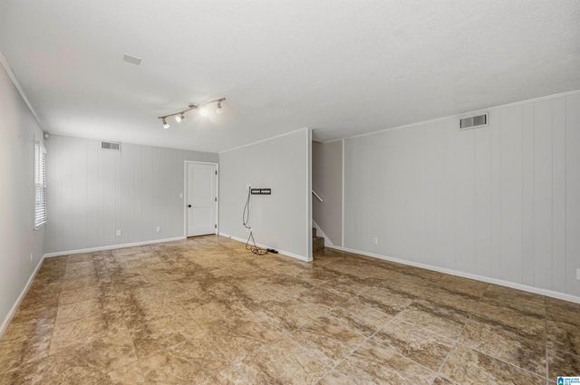 4221 SHILOH LANE, Birmingham, AL 35213