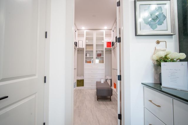 1720 Sedola Lane, Houston, TX 77055