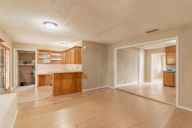 4812 36th Street, Lubbock, TX 79414