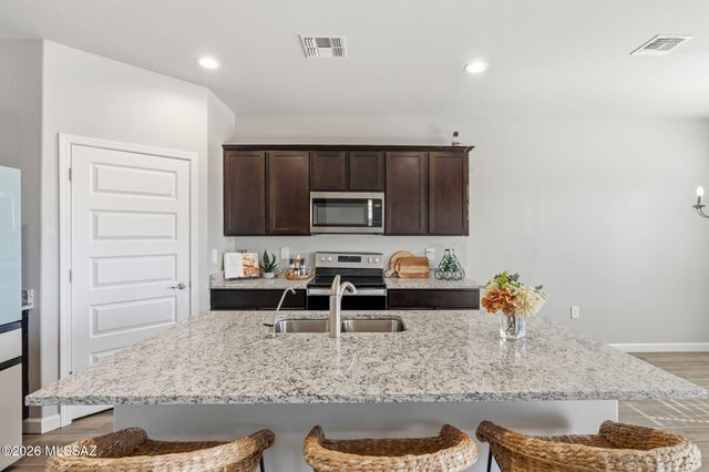 17101 W Gatling Road, Marana, AZ 85653