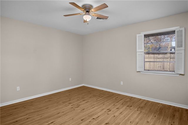 1003 Holik Drive, College Station, TX 77840