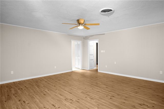 1003 Holik Drive, College Station, TX 77840