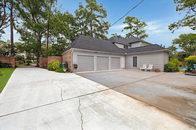 15903 Havering Lane, Spring, TX 77379