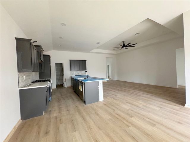 2666 Lady Andrea, Corpus Christi, TX 78415