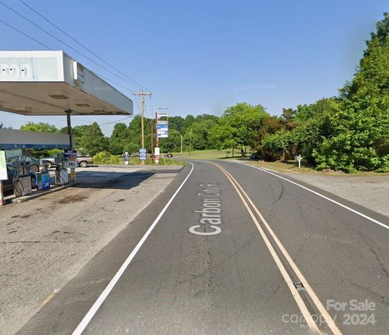1305 Carbon City Road 3, Morganton, NC 28655