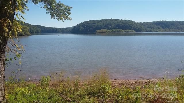 1305 Carbon City Road 3, Morganton, NC 28655