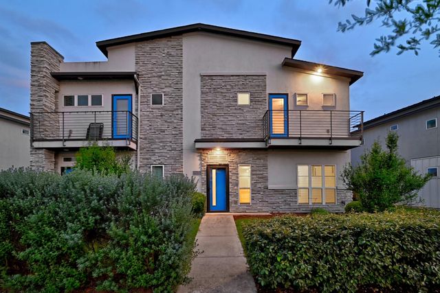 5517 Charles Merle DR B, Austin, TX 78747