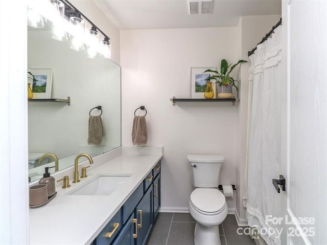 7204 Michaels Landing Drive, Charlotte, NC 28262