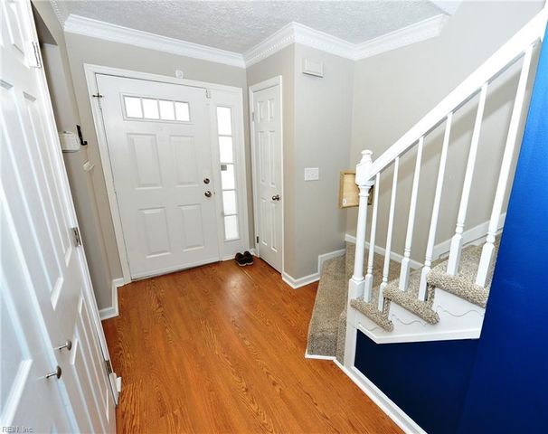 809 Christa CT, Virginia Beach, VA 23462