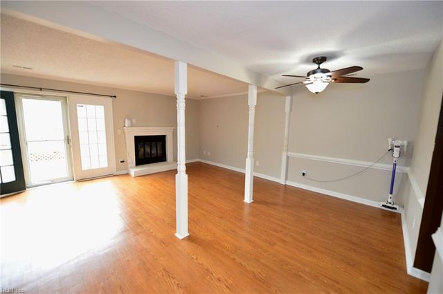 809 Christa CT, Virginia Beach, VA 23462