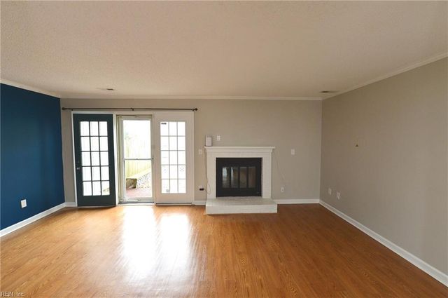 809 Christa CT, Virginia Beach, VA 23462