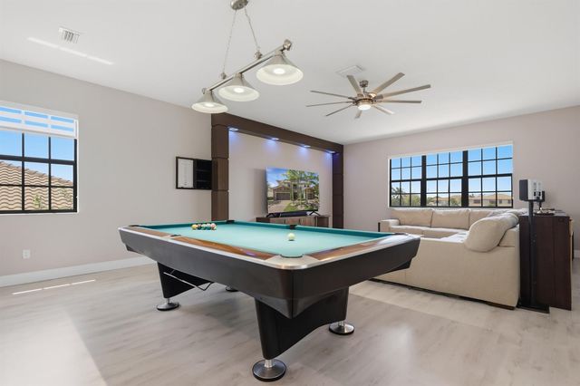 10271 Peninsula Place, Parkland, FL 33076