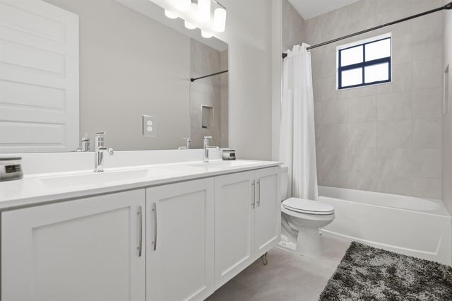 10271 Peninsula Place, Parkland, FL 33076