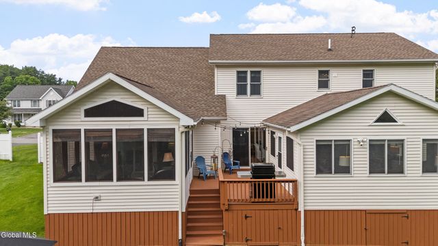 123 Halfmoon Drive, Guilderland, NY 12009