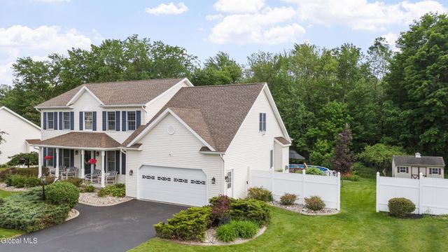 123 Halfmoon Drive, Guilderland, NY 12009