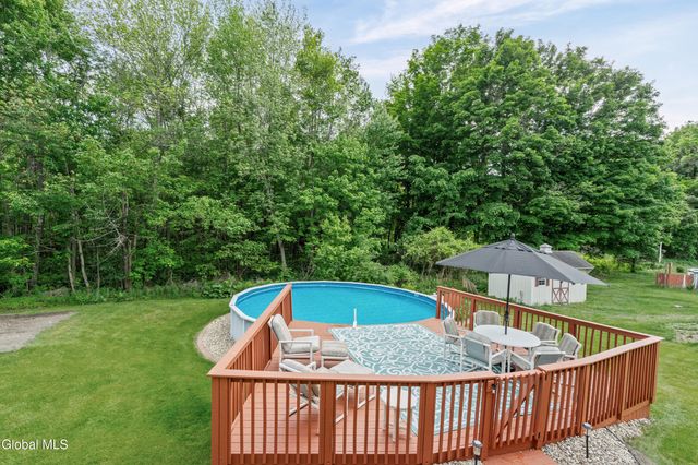 123 Halfmoon Drive, Guilderland, NY 12009