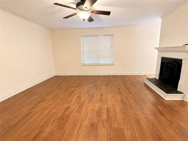1711 N University Drive, Russellville, AR 72801