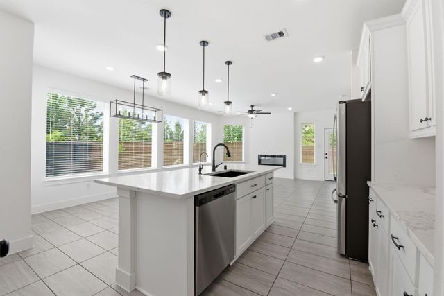 15155 Colorado Bend Park Drive, Cypress, TX 77433