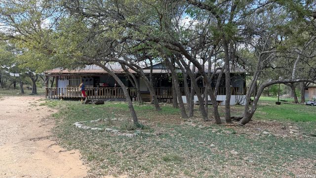 309 Hidden Hollow, Blanco, TX 78606