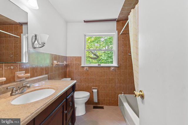 642 CORAM RD, Huntingdon Valley, PA 19006
