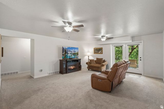 1370 E MEADOW VALLEY DR, Draper, UT 84020