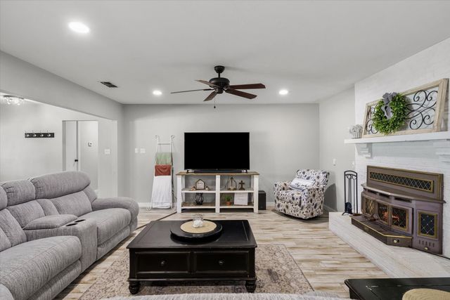 602 Gearner Drive, Winnsboro, TX 75494