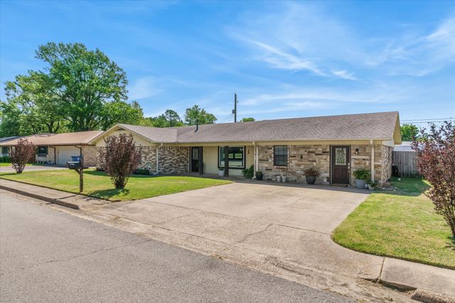 602 Gearner Drive, Winnsboro, TX 75494