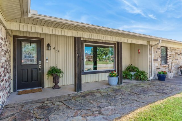 602 Gearner Drive, Winnsboro, TX 75494