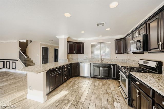 1620 Blooming Rose Street, Las Vegas, NV 89144