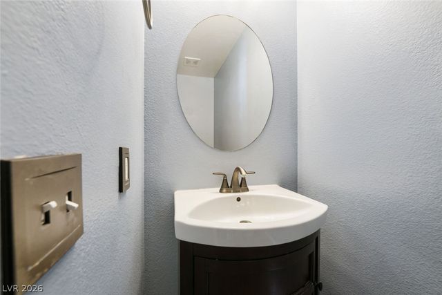 1620 Blooming Rose Street, Las Vegas, NV 89144