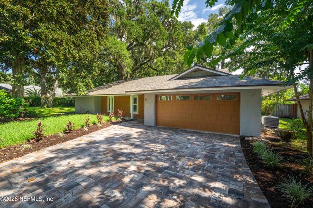 92 ABALONE Lane E, Ponte Vedra Beach, FL 32082