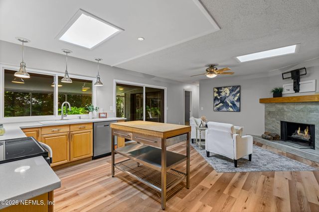 92 ABALONE Lane E, Ponte Vedra Beach, FL 32082