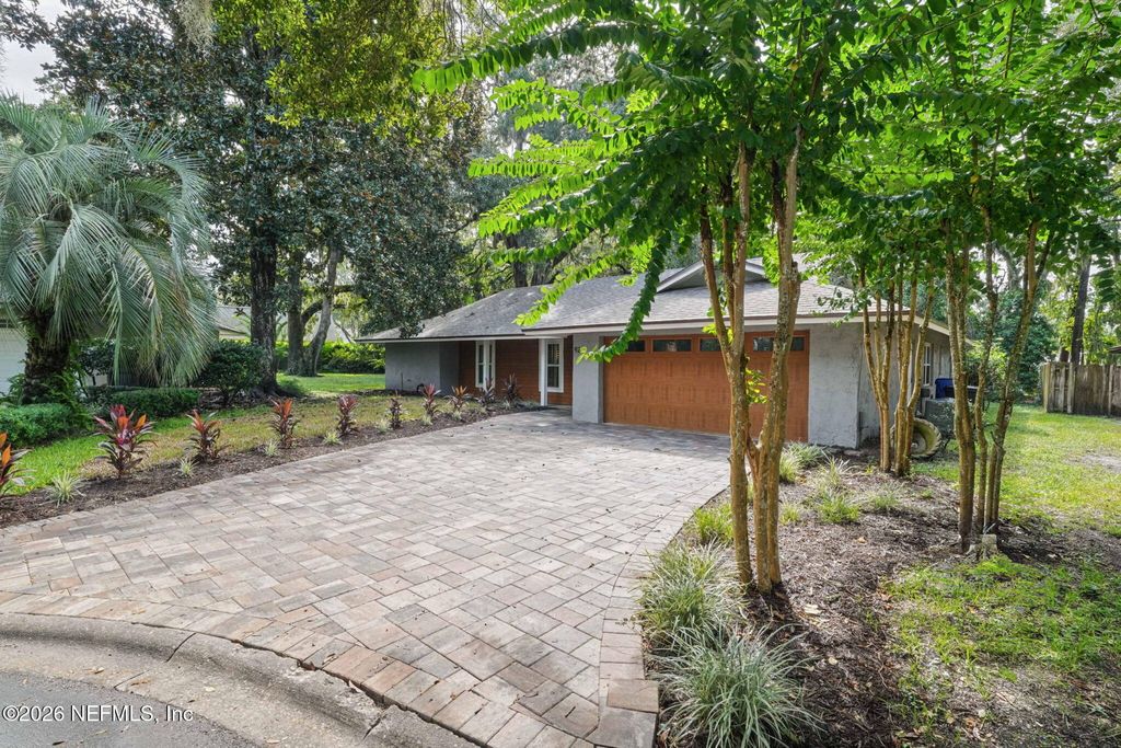 92 ABALONE Lane E, Ponte Vedra Beach, FL 32082