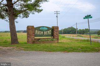 150 AVON BEND RD #STUDIO, Charles Town, WV 25414