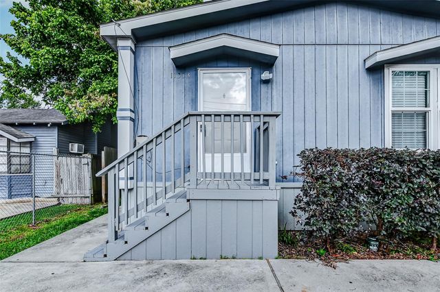 11313 Delman Street, Houston, TX 77093