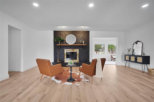 1450 W LAKE BRANTLEY ROAD, Longwood, FL 32779