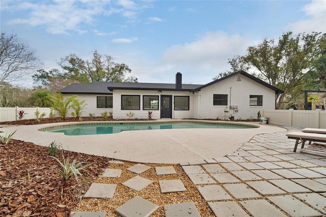 1450 W LAKE BRANTLEY ROAD, Longwood, FL 32779