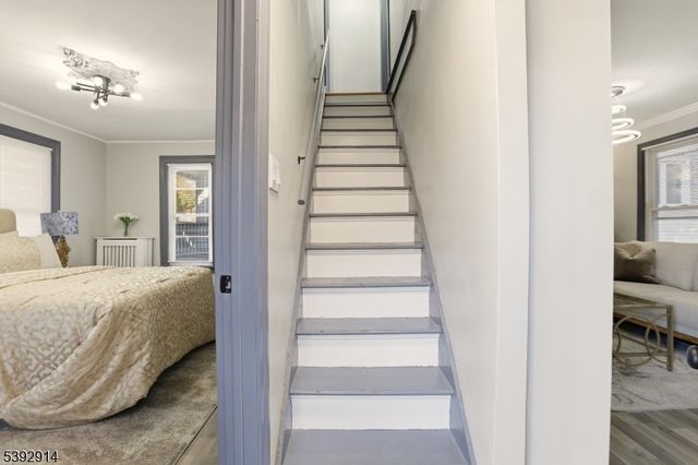 328 Halsted St, East Orange City, NJ 07018