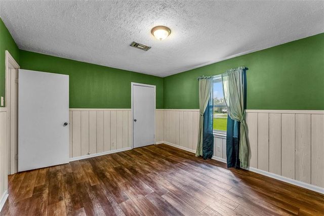 1107 Mitchell St Street, Lake Charles, LA 70607