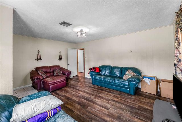1107 Mitchell St Street, Lake Charles, LA 70607