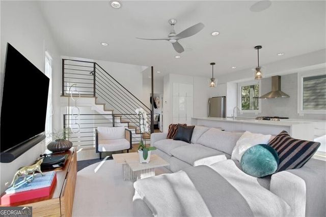 91 Hutchinson Street NE, Atlanta, GA 30307