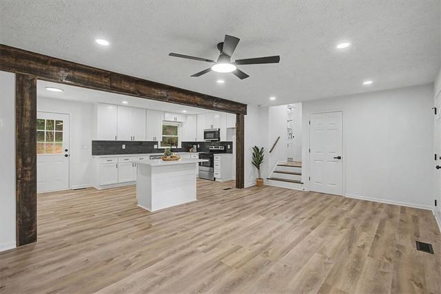 103 S Forty Pass W, Hiram, GA 30141