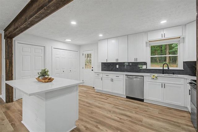 103 S Forty Pass W, Hiram, GA 30141