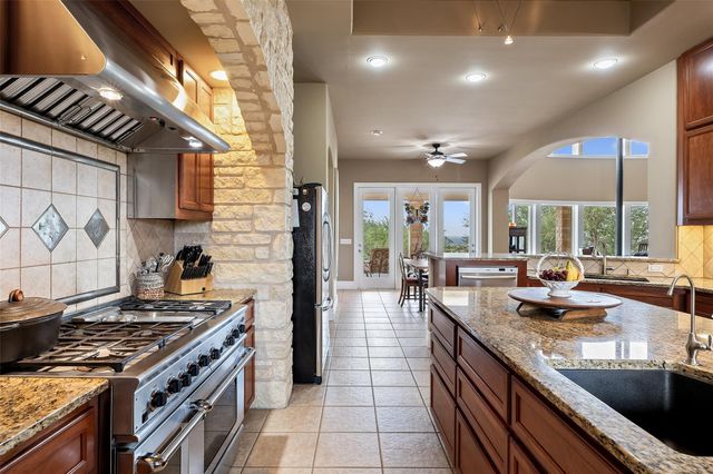 1956 Mountain Pasture Ranch Road RD, Johnson City, TX 78636